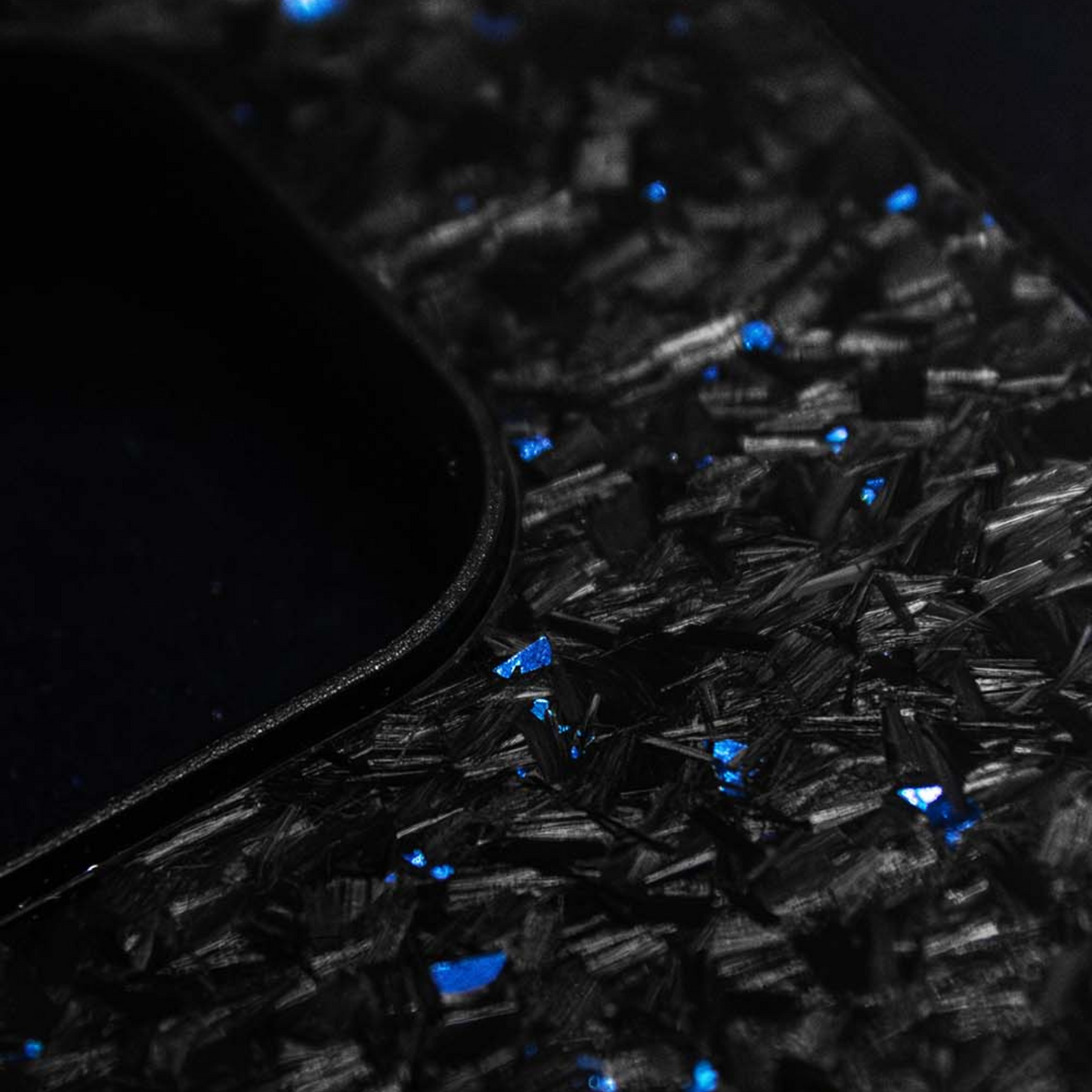 IPHONE FORGED SERIES CASE - SAPPHIRE